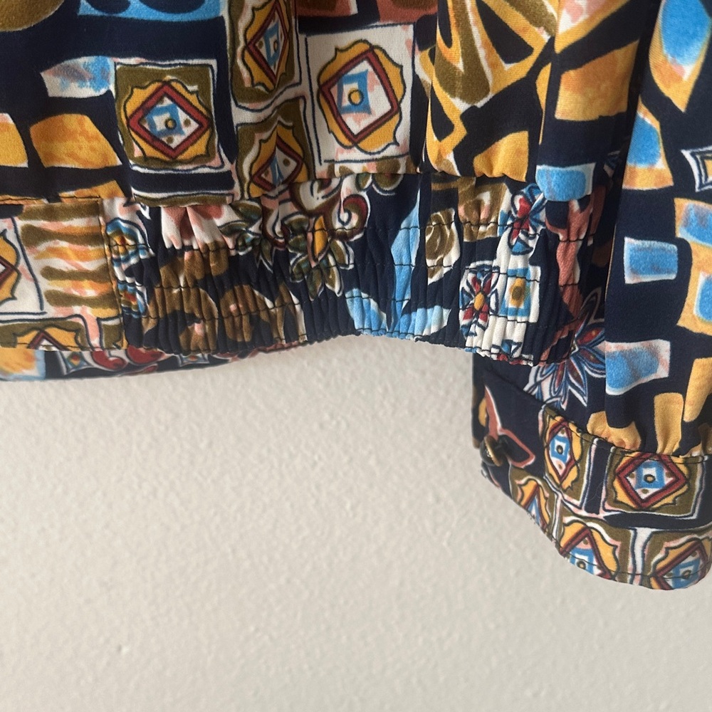 Colorful Patterned Blouse - Picture 3 of 5